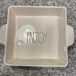 New Rae Dunn casserole dish